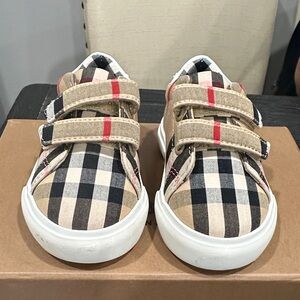 Burberry Kids Shoes with Velcro Straps